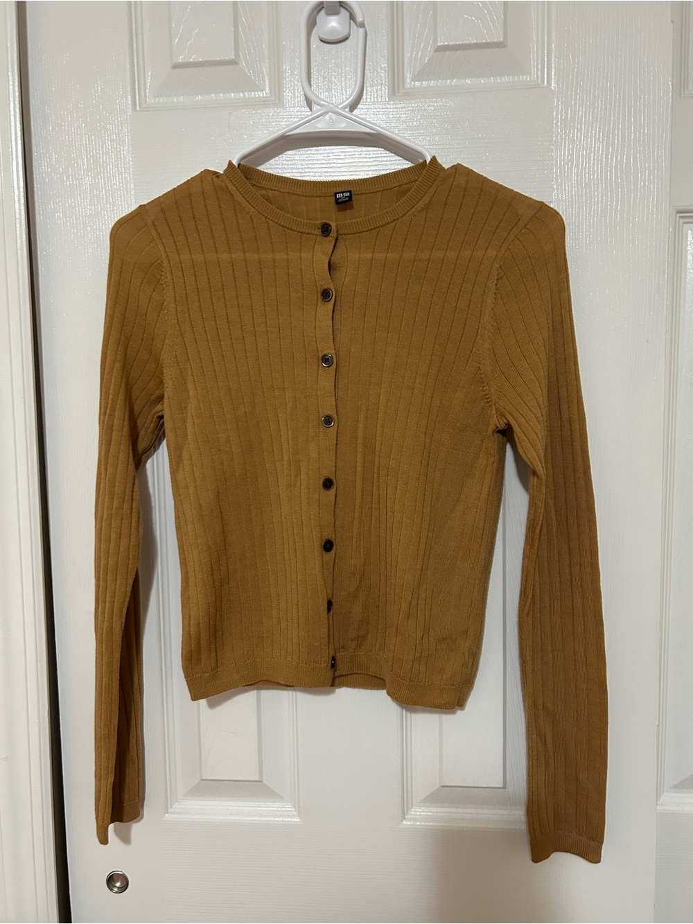 Uniqlo Merino Ribbed Short Cardigan - Beige